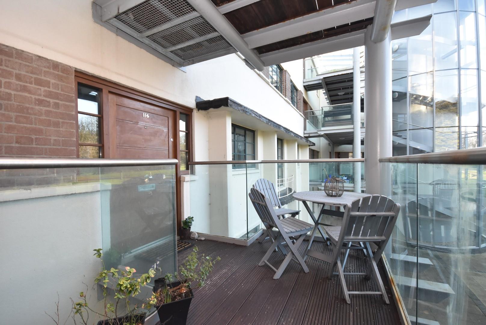 114 Woodlands, Hayes Point, Sully, CF64 5QE